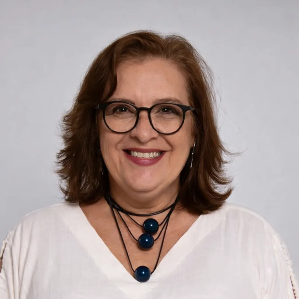 Professora Dra. Joana Angélica